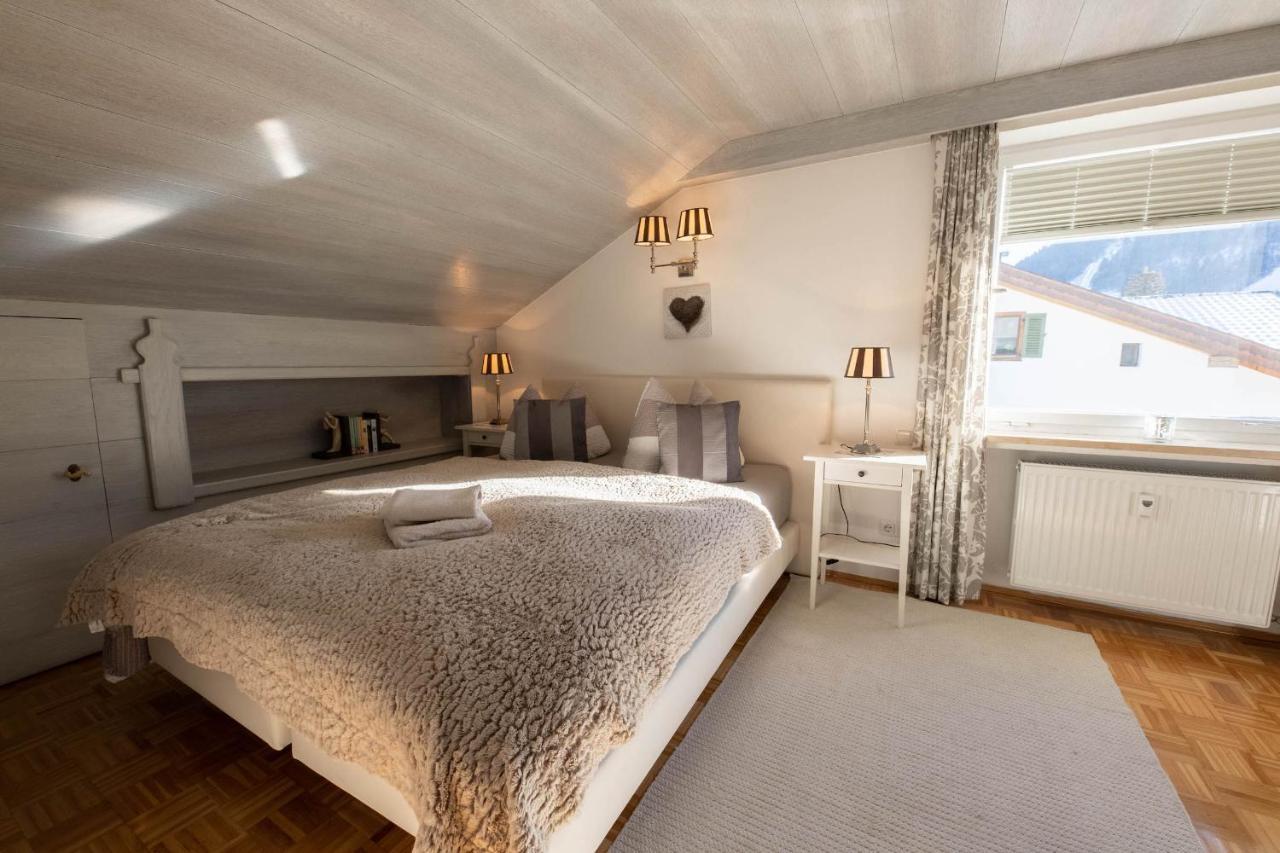 Bergzeit Apartment Garmisch-Partenkirchen Luaran gambar
